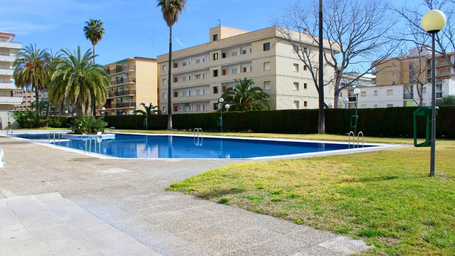 Aquamarina Apartments La Pineda